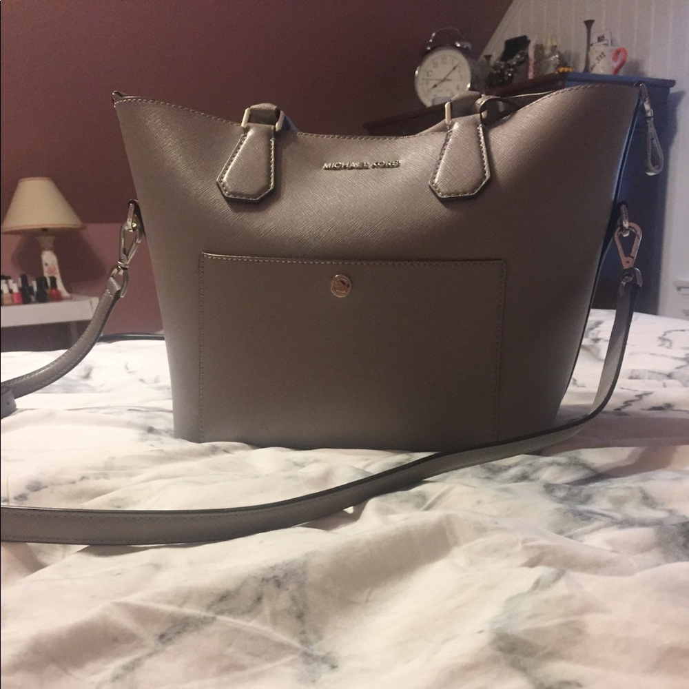 Grey Michael Kors Shoulder Bag